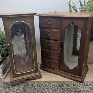 Vintage Jewelry Boxes (2) Small Upright Chain Hanger Ring Holder + 1 W/No glass